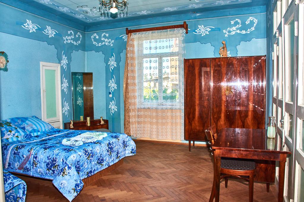 Nukri Guest House Gori Extérieur photo
