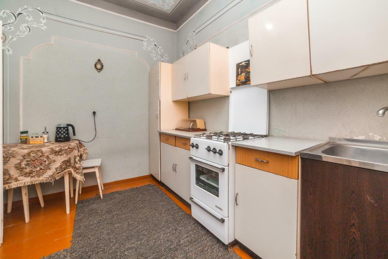 Nukri Guest House Gori Extérieur photo
